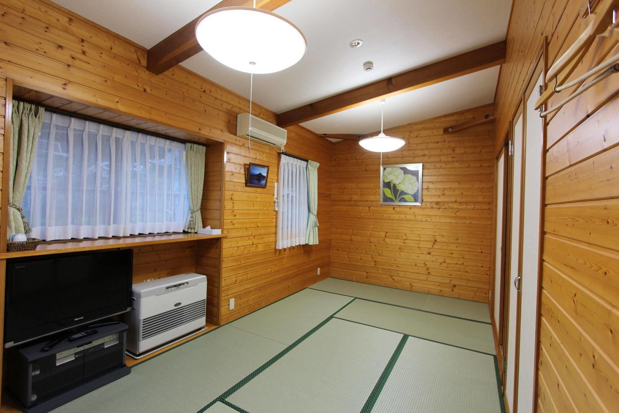 Villa Ururun Kawaguchiko Fujikawaguchiko Eksteriør bilde